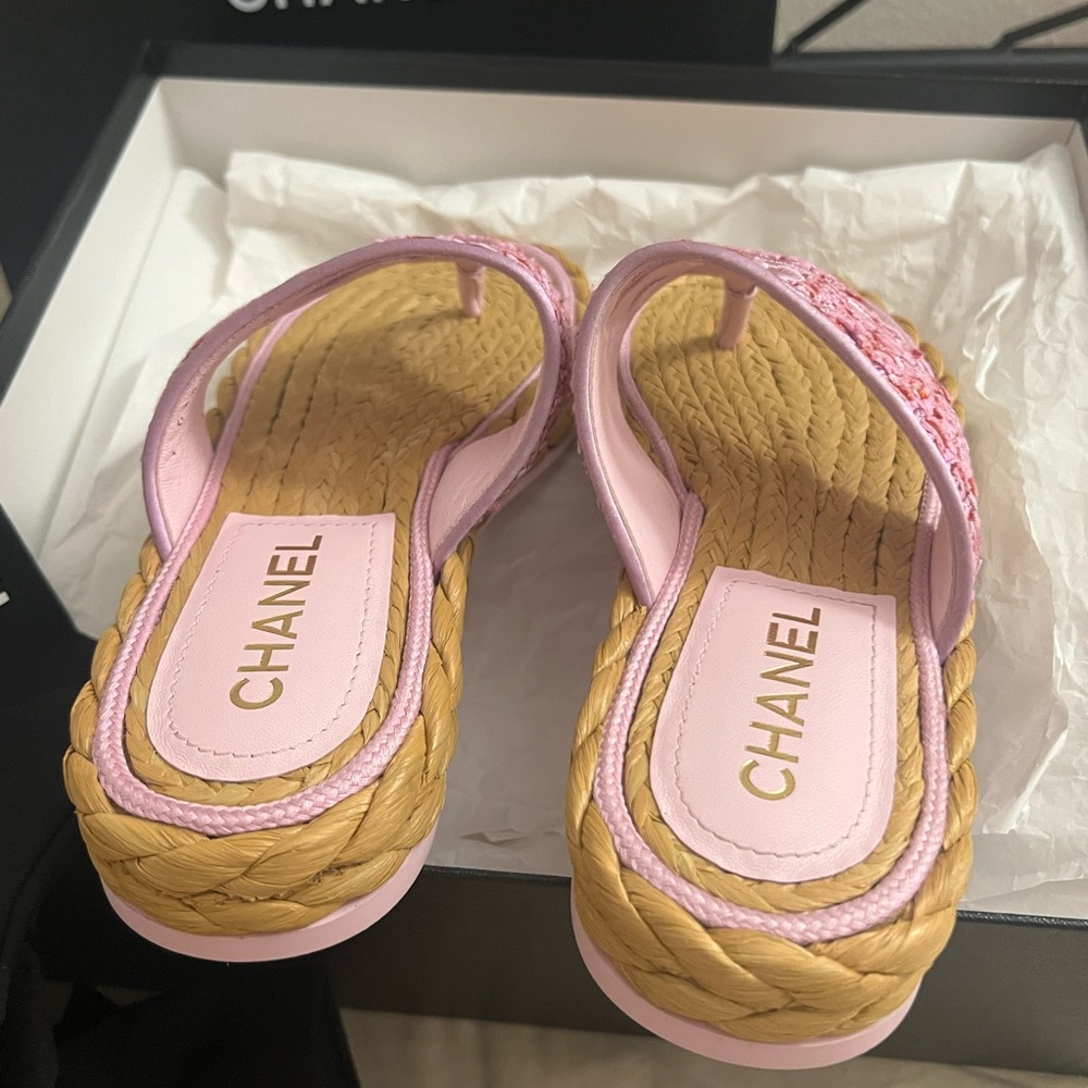 NEW in box. Chanel Pink Tweed Sandals - Picture 7 of 12